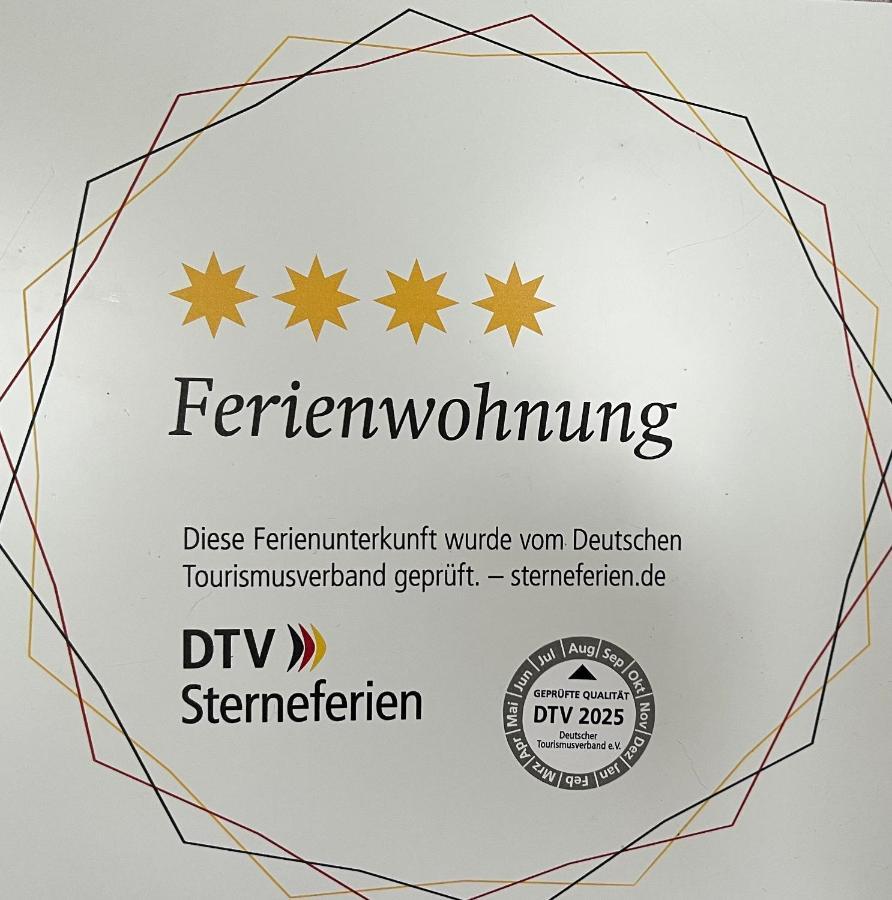 Ferienwohnung Haus Moorblick Mit Garten In Kanallage Wiesmoor Luaran gambar