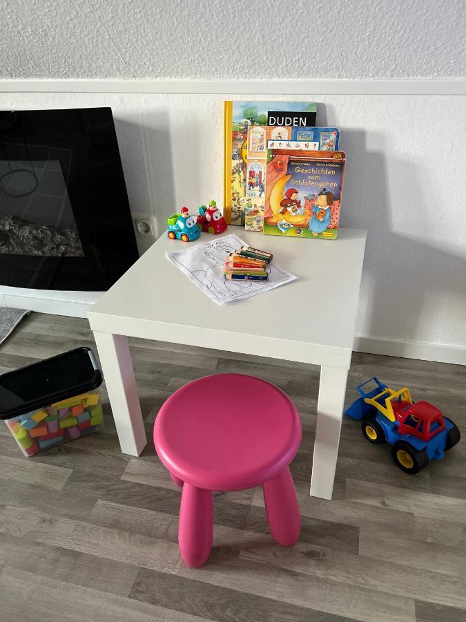 Ferienwohnung Haus Moorblick Mit Garten In Kanallage Wiesmoor Luaran gambar